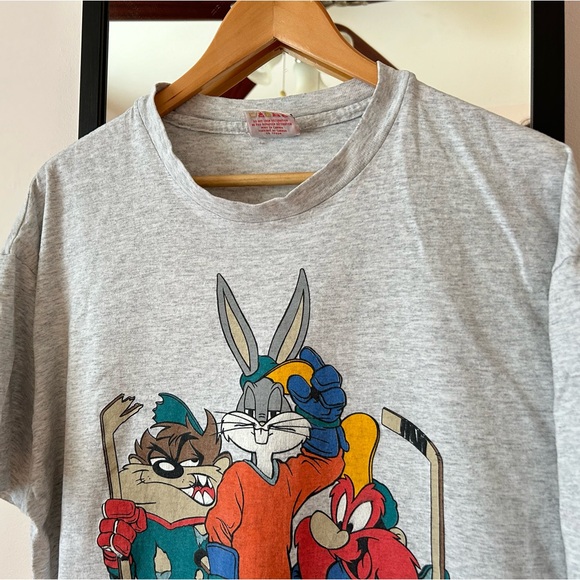 💥SOLD💥 Vintage 1994 Looney Tunes Novel Teez tee shirt single stitch Toons 90s - Picture 2 of 16